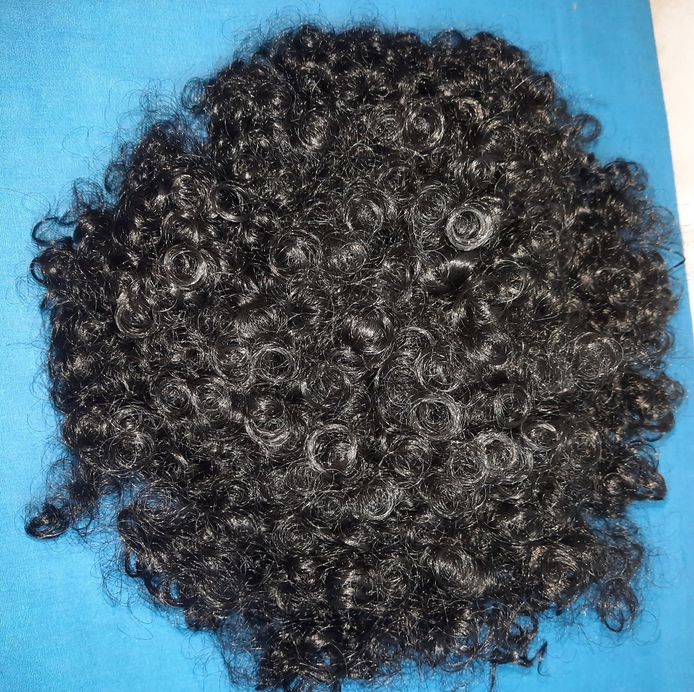 NIB: Black curly ponytail hairpiece